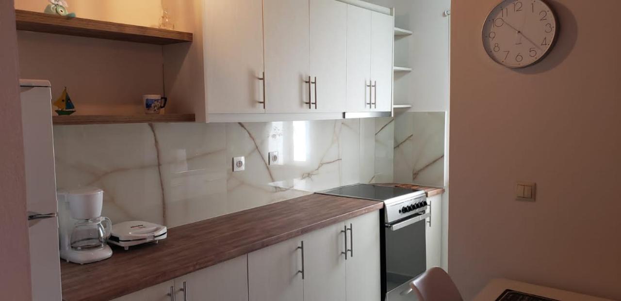 Michalis, 2-Bedroom Apartment In Saranda Sarandë Exterior foto